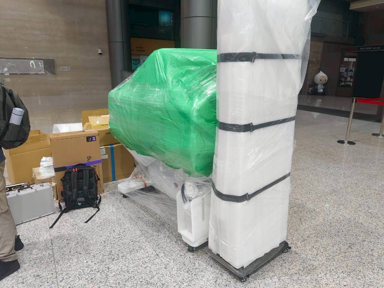 生物切片機搬運案例