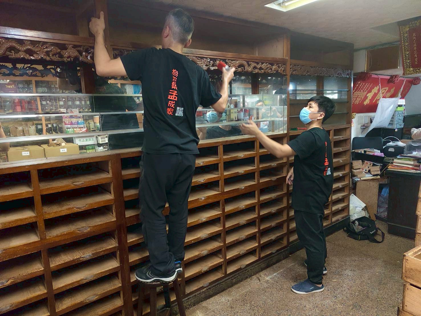 中藥櫃搬遷作業